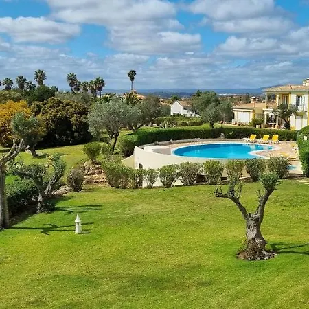 Pestana Golf Resort - T2 121B 아파트